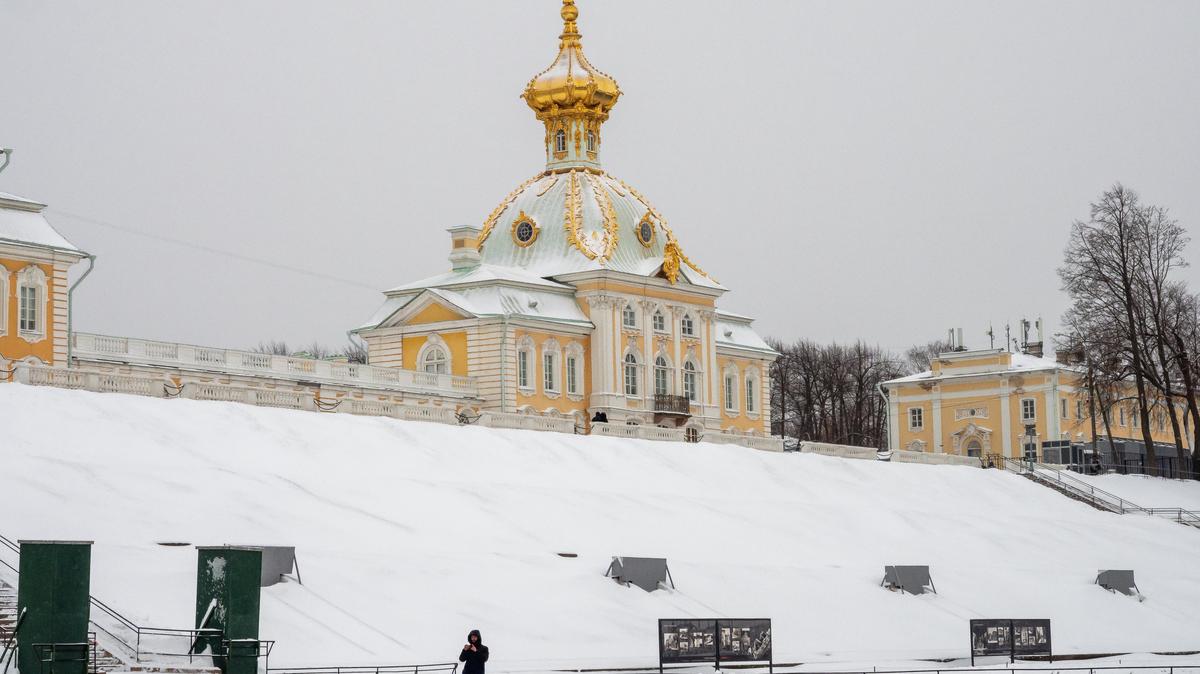 Музеи Петергофа будут работать с 2 по 8 января