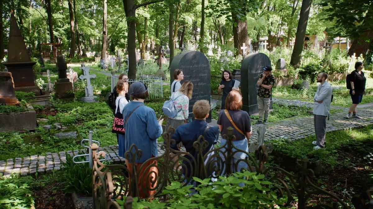 Кадр из фильма «Краеведение»