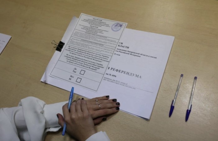 Как прошли референдумы о вхождении в состав России в Ленинградской области