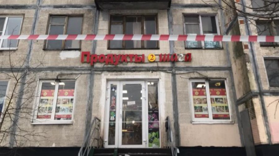 Владельца квартиры на Мечникова, откуда могли упасть сосульки-убийцы, не стали арестовывать