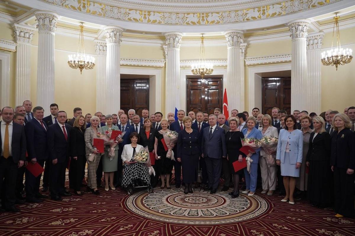 Новый созыв петербургского Заксобрания. Фото: Павел Борисенко / МР7