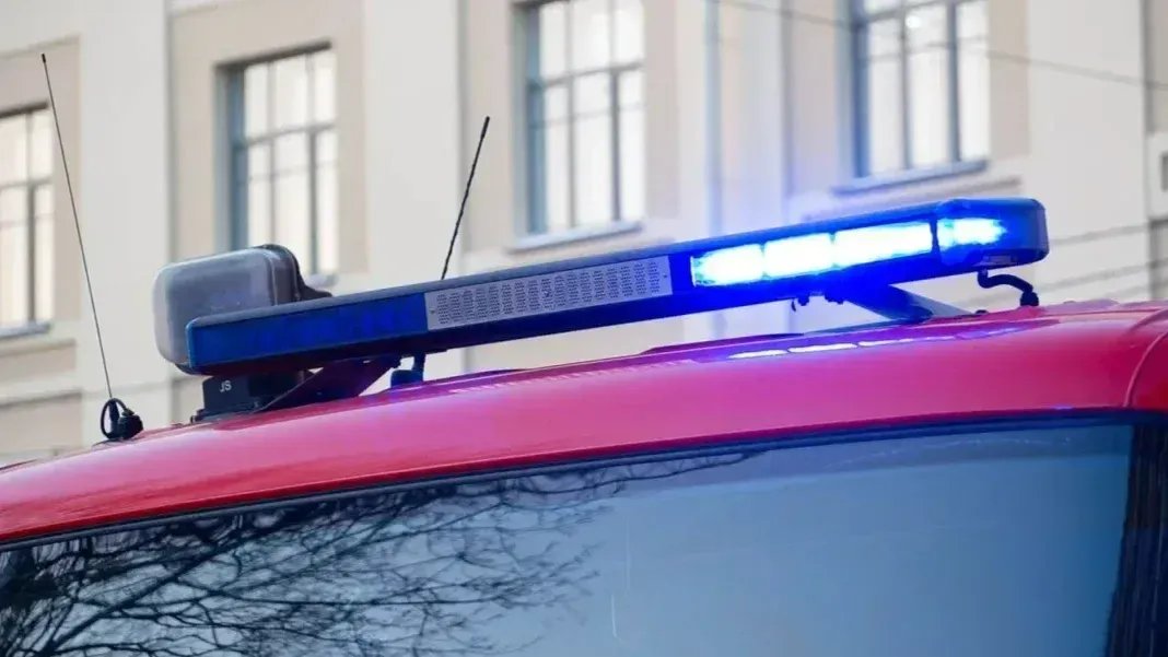 Женщина пострадала при пожаре на Среднеохтинском проспекте