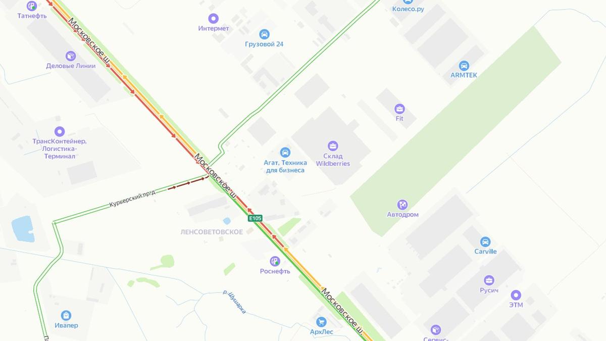 Автобусы по Московскому шоссе следуют с задержками из-за ДТП у Курьерского проезда