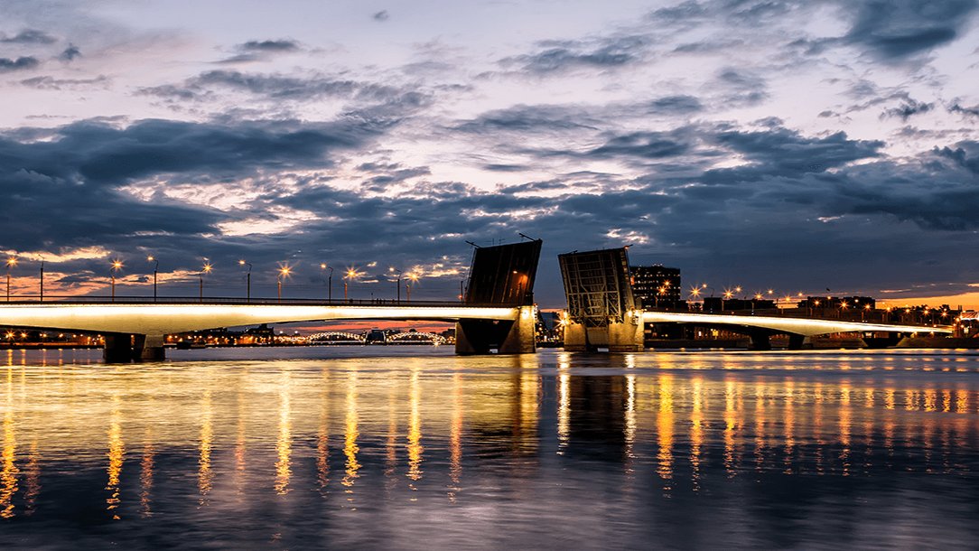 Мост Александра Невского. Фото:  СПб ГБУ «Мостотрест»