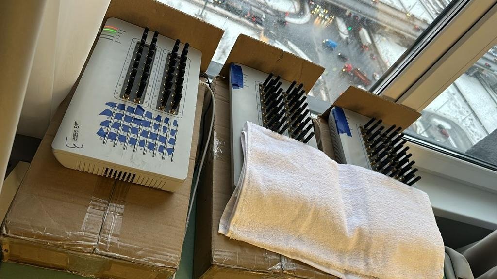 В Петербурге задержали трёх телефонных мошенников