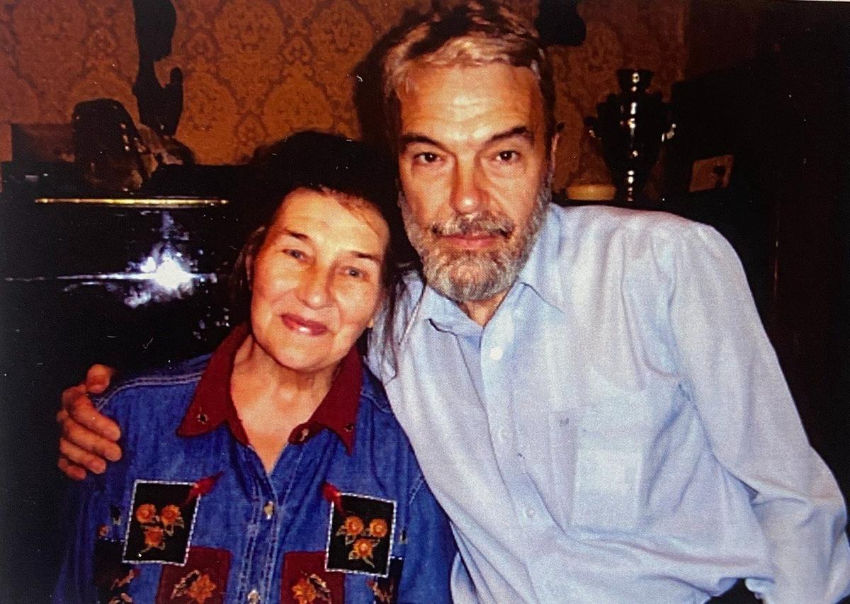 Анастасия Полозова с братом. Архив Полозовых