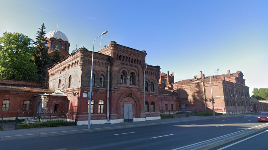 На территории бывшего изолятора «Кресты» на Арсенальной набережной произошёл пожар