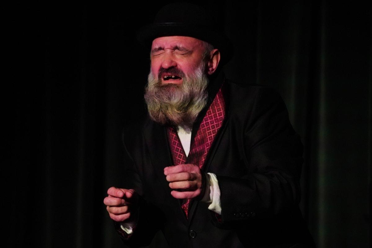 Алексей Науменко в роли Крота. Фото: Павел Борисенко / MR7