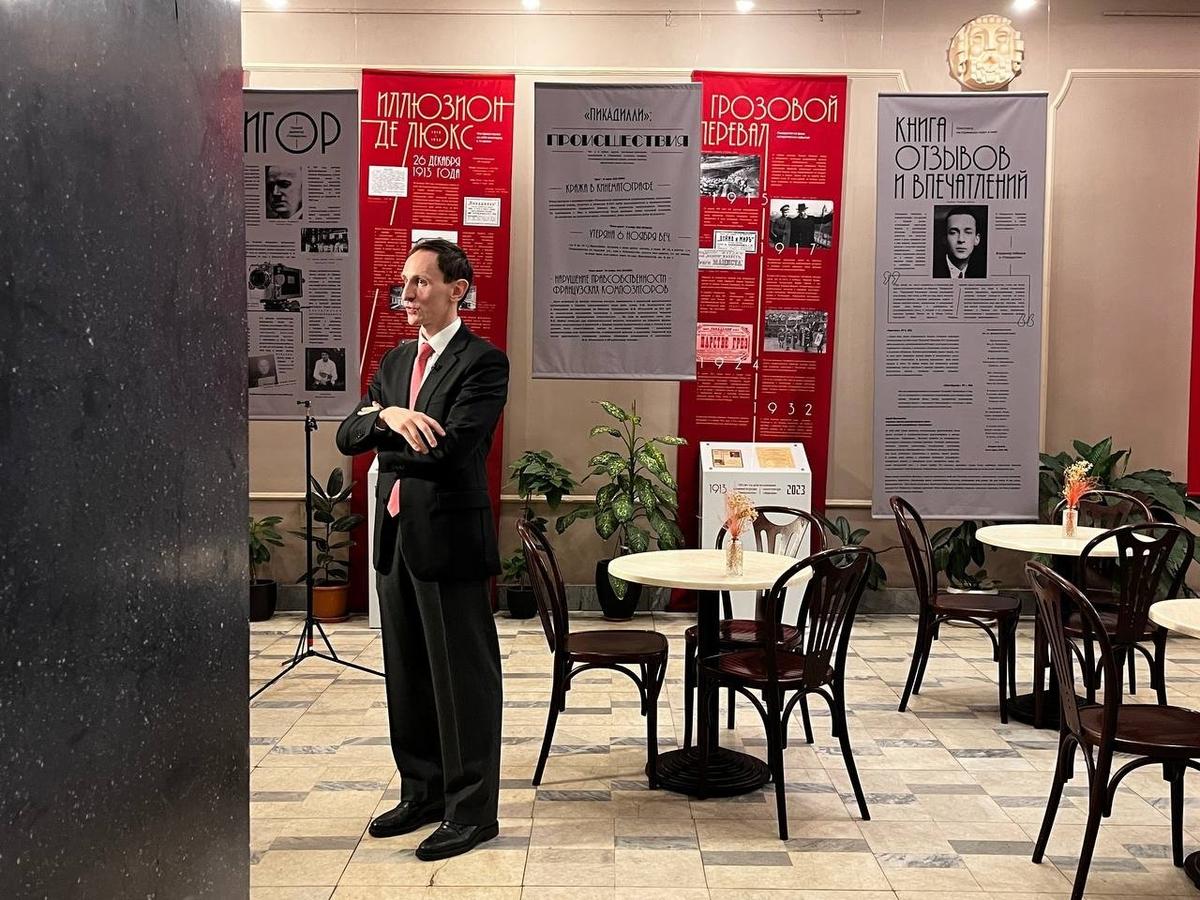 Манас Сираканян перед премьерой фильма «Краеведение». Фото: Любовь Смирнова / МР7