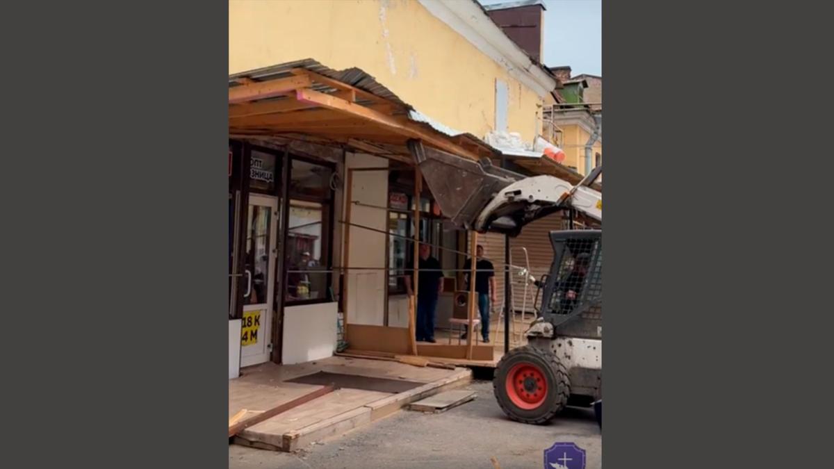 Скриншот видео: комитет по вопросам законности Петербурга