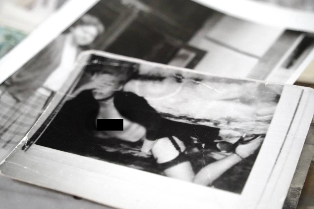 Примета времени — переснятое в советские годы фото из иностранного журнала. Фото: Павел Борисенко / MR7