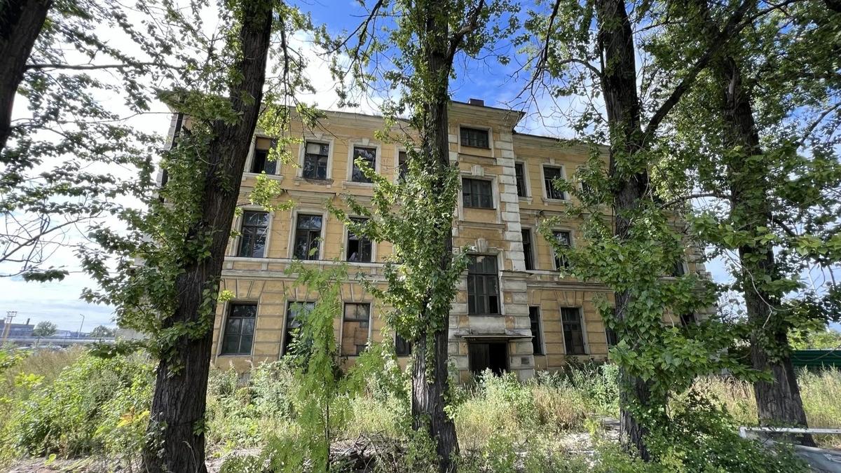 Фото: Смольный