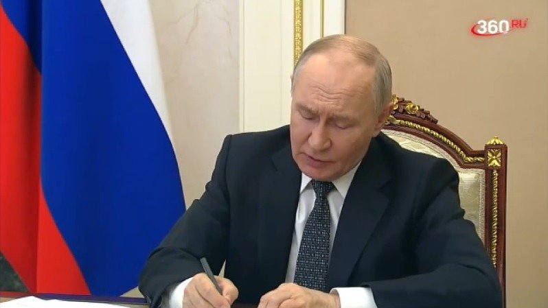 Скриншот видео: телеканал 360 / Rutube