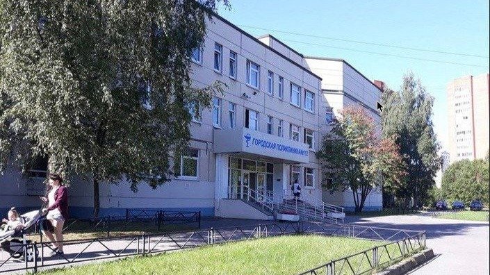 Капремонт в поликлинике № 112 Калининского района выполнили на 45%