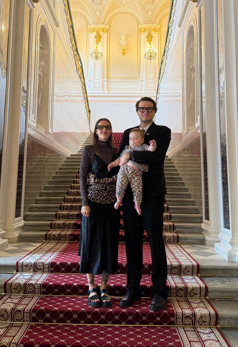 Дмитрий с женой Евгенией и дочкой Мирой. Фото: предоставлено Дмитрием Анисимовым