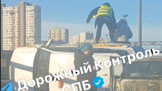 Фото: Telegram-канал «Дорожный контроль СПБ»