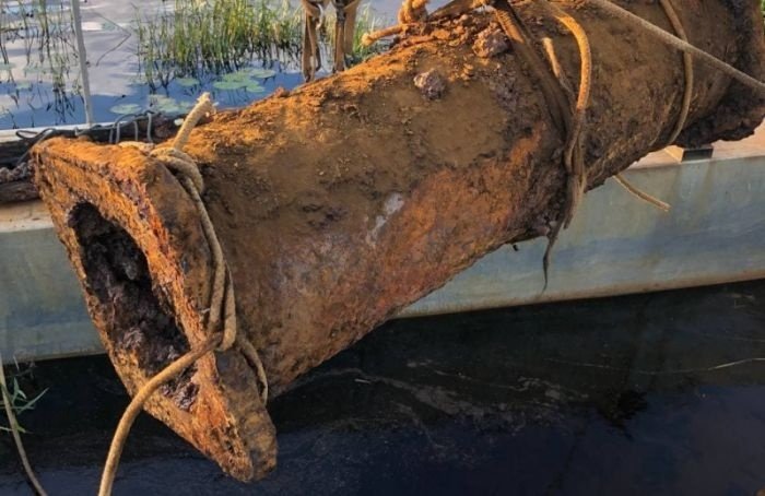 В Ладожском озере нашли судно с трубами для петергофских фонтанов
