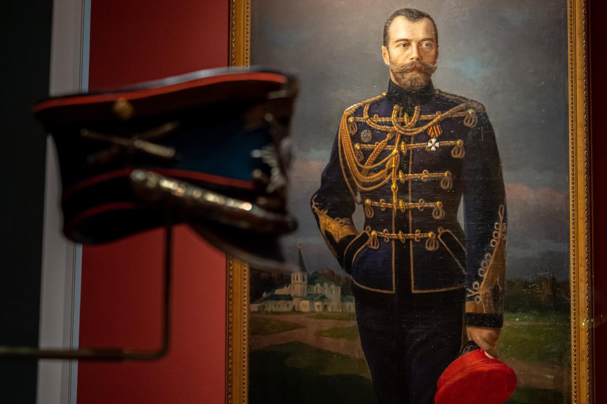 Портрет императора Николая II (1868-1918), неизвестный художник. Фото: Олег Золото / MR7