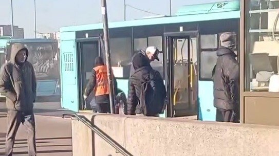 Скриншот видео: «Мегаполис»