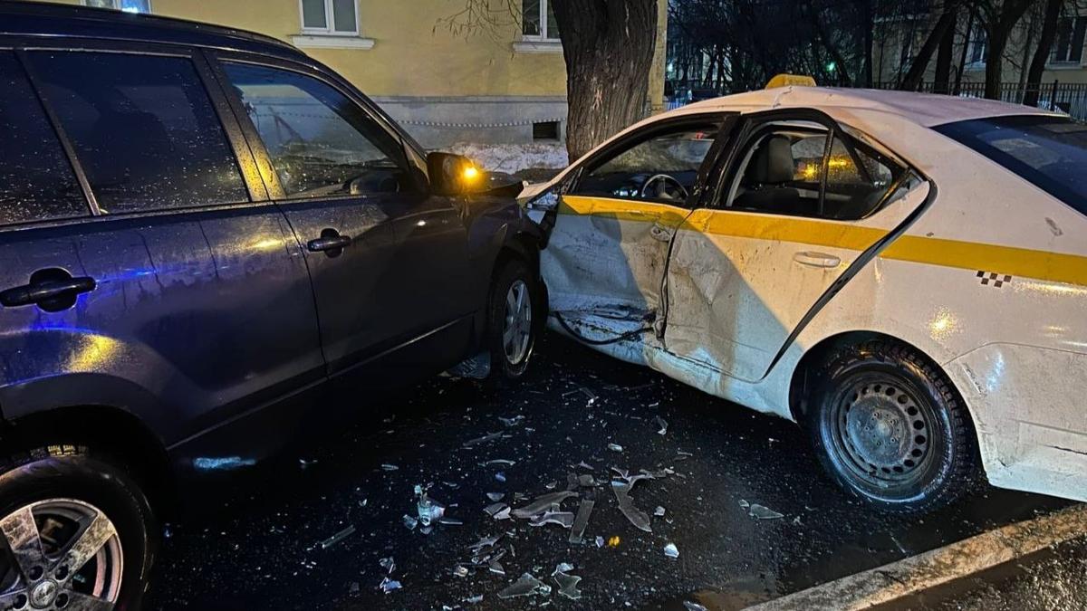 В ДТП с такси на улице Савушкина пострадал ребенок — Новости  Санкт-Петербурга › МР7.ру