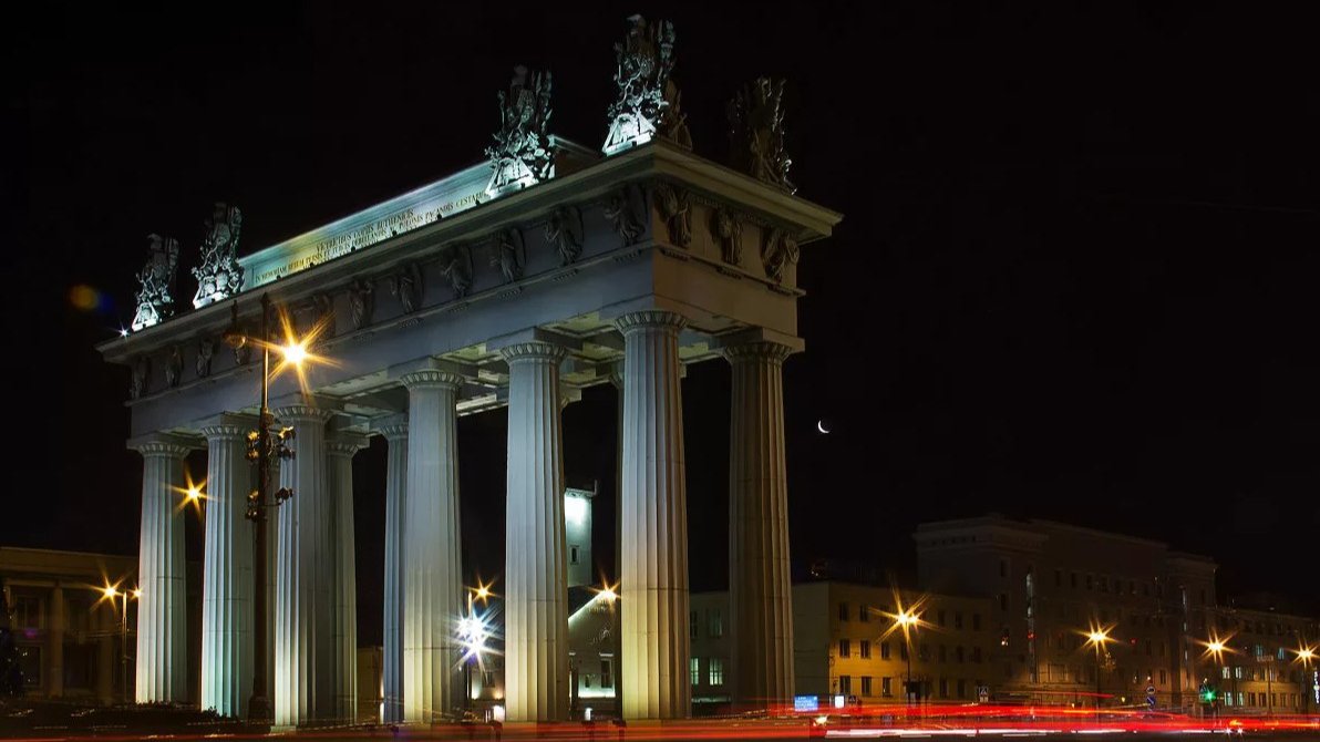 Московские триумфальные ворота отреставрируют к осени 2024 года