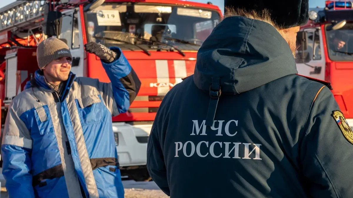 Женщина и ребенок пострадали при пожаре на Комендантском проспекте