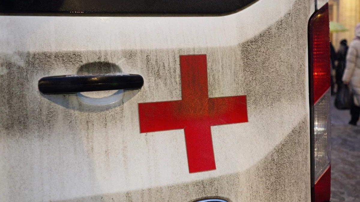 За хулиганское обращение с медиком четверых мужчин поместили в спецприёмник