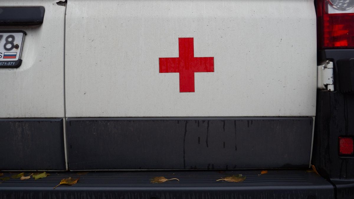 При пожаре на улице Ивана Черных пострадал человек