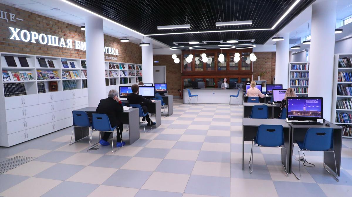 На Гражданском проспекте после капремонта открылись детская и взрослая библиотеки