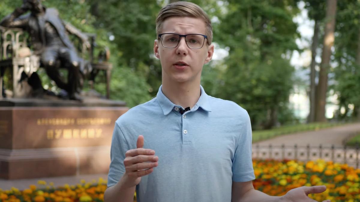 Вадим Ваганов*. Скриншот: видео пушкинского отделения партии «Яблоко» на YouTube