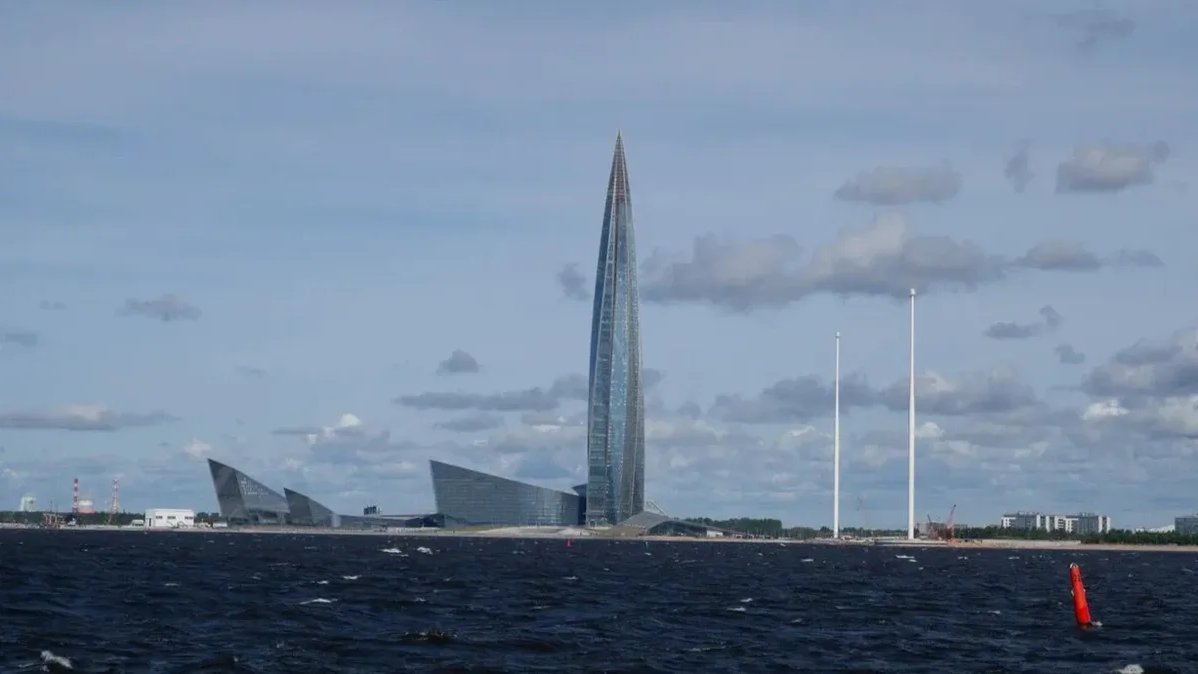 Петербургское «Яблоко» обратилось в ЮНЕСКО из-за планов строительства небоскребов в Лахте