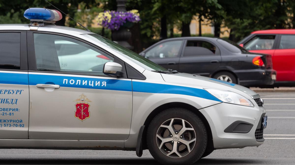 В Приморском районе сотрудники ДПС со стрельбой ловили пьяного водителя