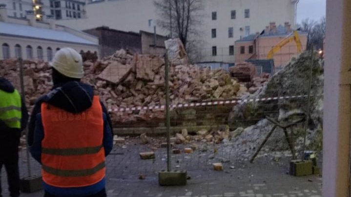 Бастрыкин обратил внимание на снос исторических зданий на Бакунина