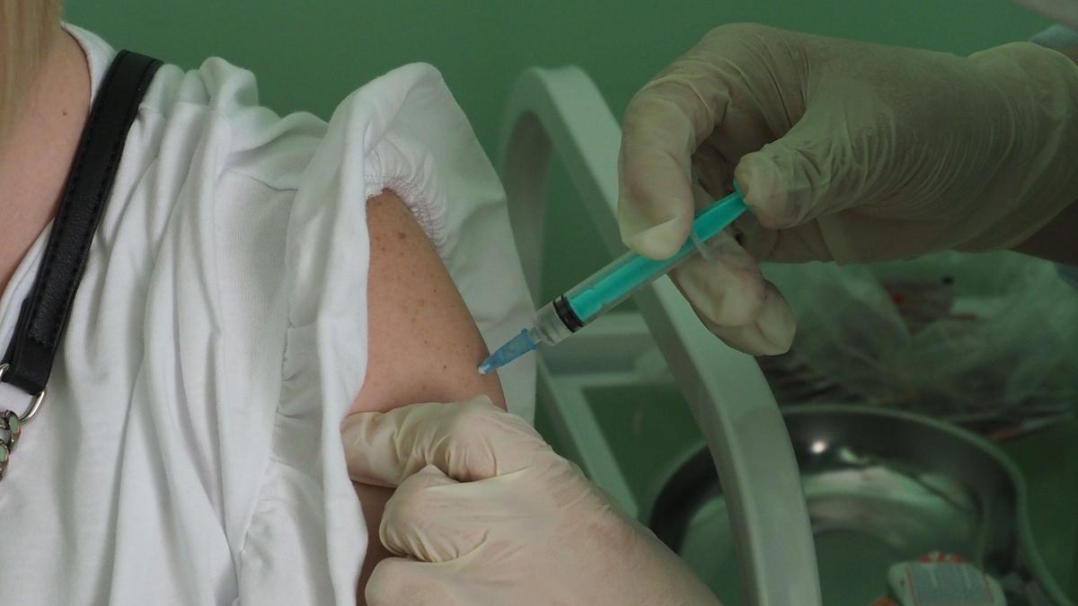 «Благотворительная больница» начала кампанию по вакцинации от гриппа для бездомных и беженцев