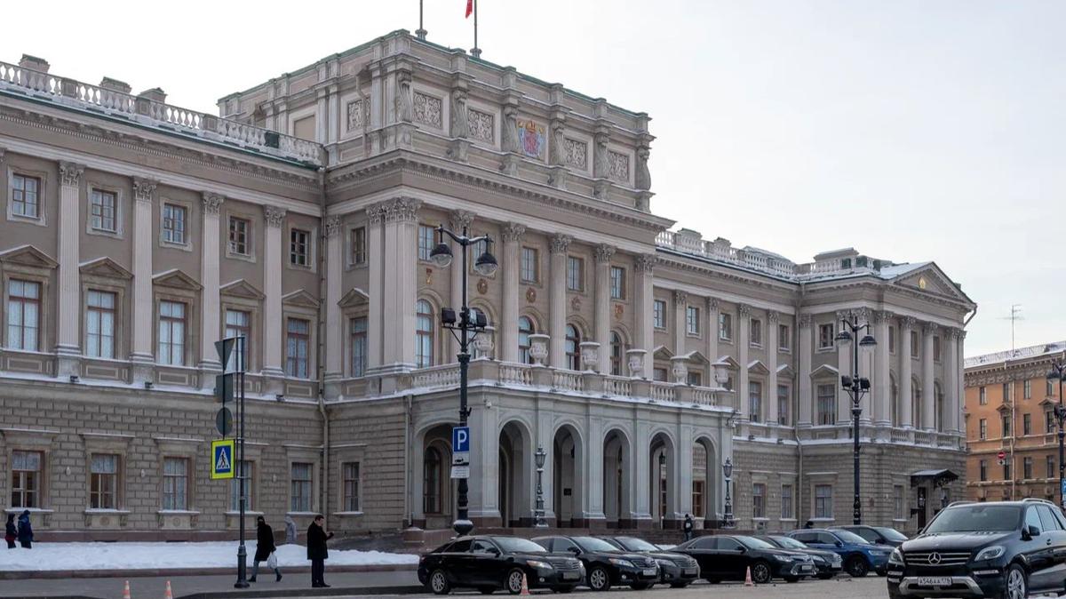 ЗакС принял предложенные КГИОПом изменения в закон об «охранных зонах» в первом чтении