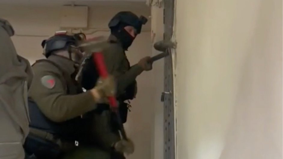 Фото: скриншот видео ГУ МВД по СПб и ЛО
