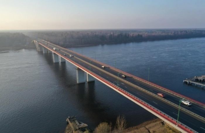 38 мостов Петербурга обрели имя