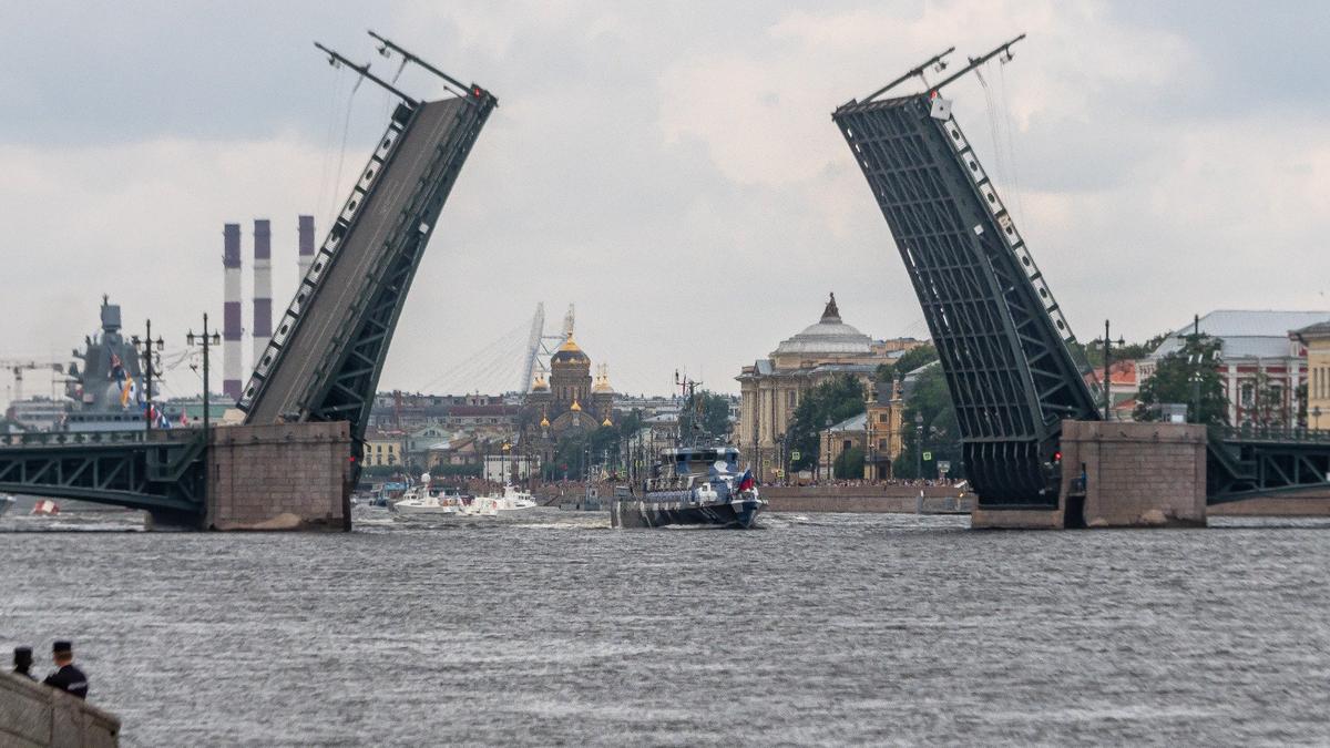 Парад ВМФ в 2022 году. Фото: Олег Золото / MR7