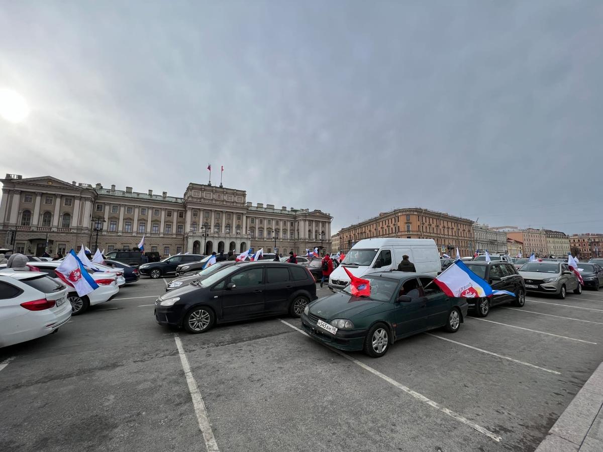 Автопробег 18 марта 2023 года. Фото: пресс-служба ЗакСа