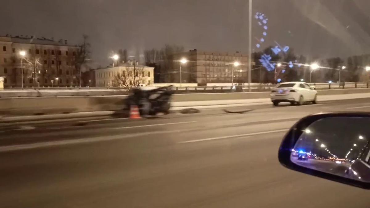 Фото: скриншот видео telegram-канала «Мегаполис | ДТП и ЧП | Санкт-Петербург | Питер»