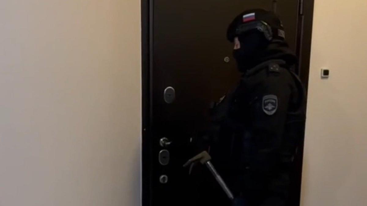 Скриншот видео: ГУ МВД по Петербургу и Ленобласти