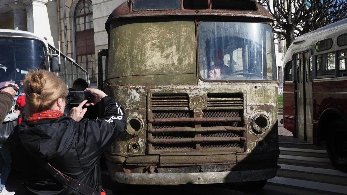 По центру Петербурга можно будет прокатиться на ретротранспорте