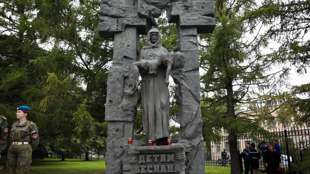 Памятник «Детям Беслана». Фото: пресс-служба Смольного