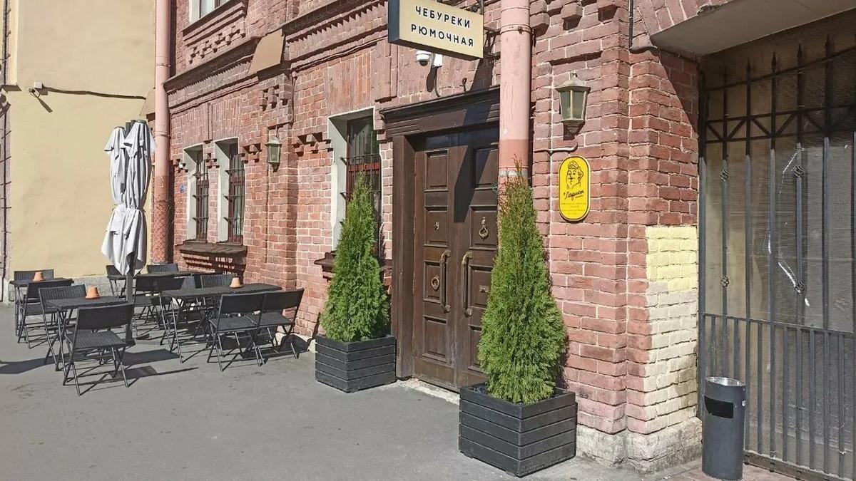 Менеджер бара на Кронверкской улице выстрелил в посетителя во время драки