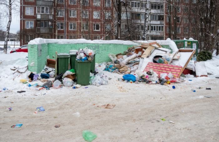 «Похвастаться пока нечем»: в Петербурге приняли 7420 обращений по вывозу мусора