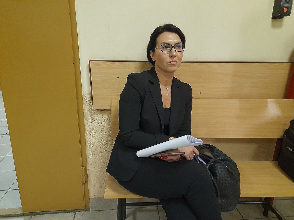 Ольга Сафонова в коридоре суда. Фото: Анна Мотовилова / MR7