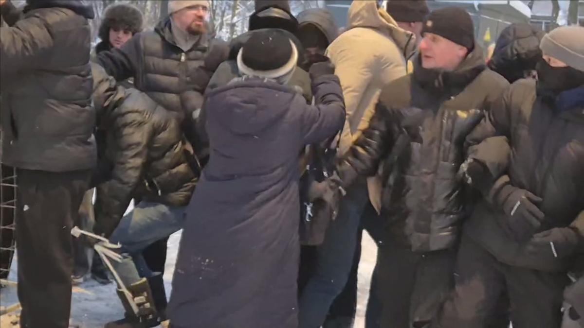 Скриншот видео: Виктория Арефьева / MR7