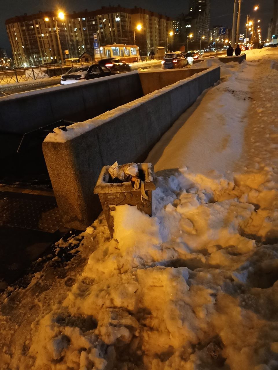 Подземный переход на улице Савушкина зимой. Фото: Олег Максаков